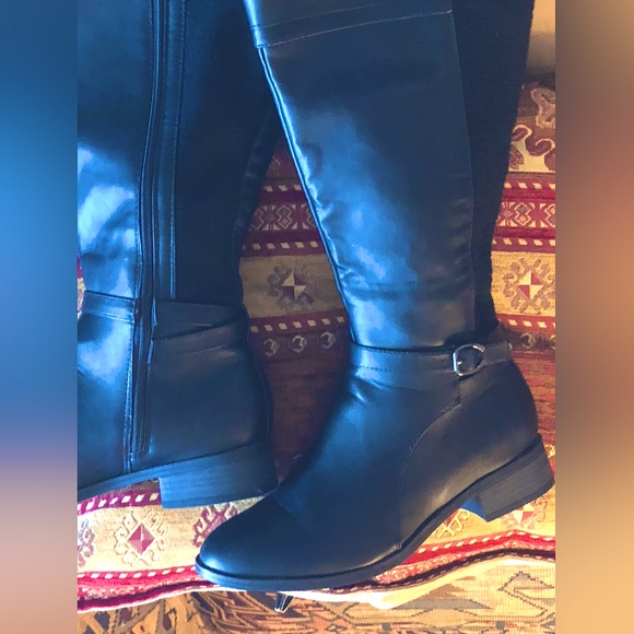 Cloudwalkers By Avenue Black Wide Calf Boots .Woman’s Size 9 1/2 W - Picture 13 of 16